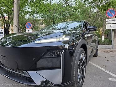 carbon: Changan : 2025 г., 1.5 л, Автомат, Гибрид, Кроссовер — 3