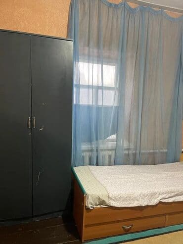 Гаражи: 80 м², 4 комнаты, Утепленный, Забор, огорожен — 9