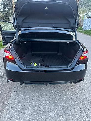 тойота серф: Toyota Camry: 2020 г., Седан — 6