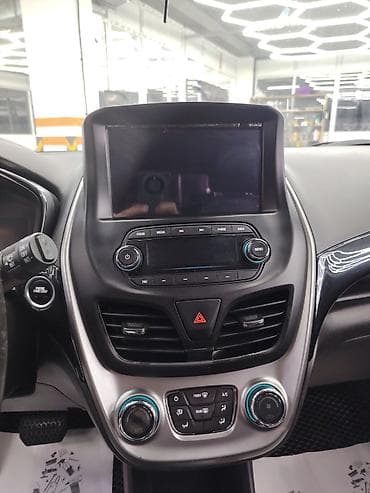 sparc: Chevrolet Spark: 2016 г., 1 л, Вариатор, Бензин, Хэтчбэк — 10