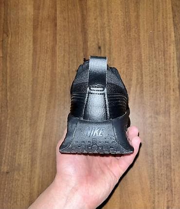 кросс лининг: Кроссовки Nike исключительно оригинал полностью черные. Размер 43- — 4