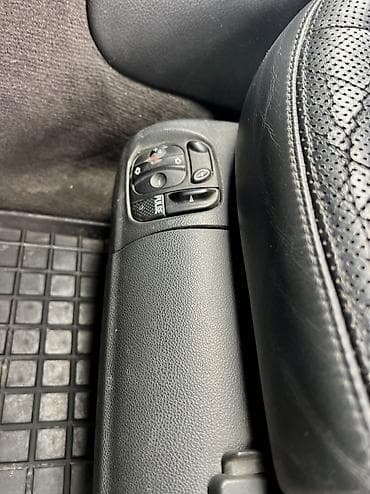 Mercedes-Benz S-Class: 2003 г., 5 л, Типтроник, Бензин, Седан — 10