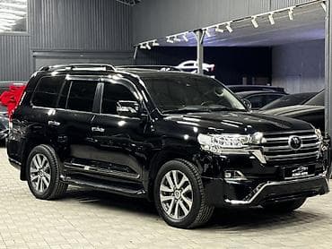 Toyota Land Cruiser: 2017 г., 4.6 л, Автомат, Бензин, Внедорожник