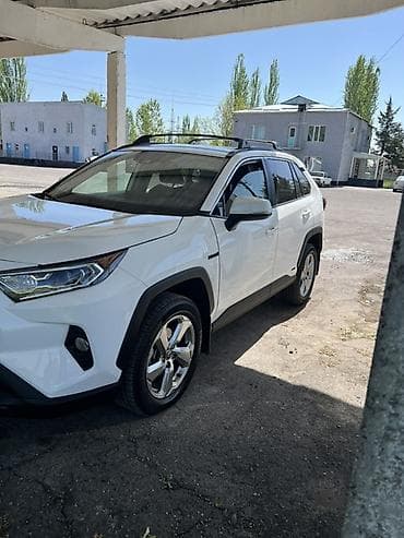 авто седло: Toyota RAV4: 2022 г., 2.5 л, Вариатор, Гибрид, Кроссовер — 4