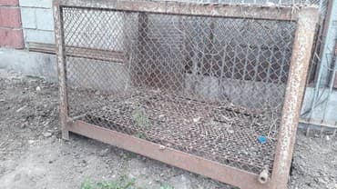 домик для собаки уличный: Длина 1.20высота 70см ширина 80 СССР. 3000 сом кому дорого — 2