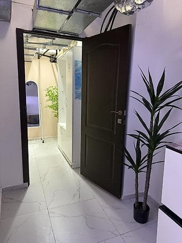 flat kant: Аренда офисов, 10 м², В торговом центре — 8