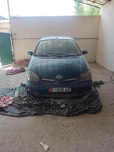 mtz 82: Nissan Almera Tino: 2002 г., Механика, Дизель, Хэтчбэк — 1