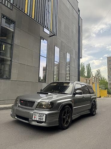 Subaru Forester: 2001 г., 2 л, Автомат, Бензин, Универсал