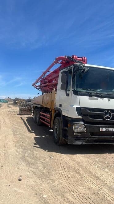 водяное насос: Бетон насосу, Mercedes-Benz, 2010 г., 20-40 м — 5