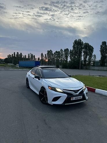 corolla 2016: Toyota Camry: 2018 г., 2.5 л, Автомат, Бензин, Седан — 6