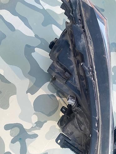 eagle eyes: Передняя левая фара Toyota 2017 г., Б/у, Оригинал, США — 4