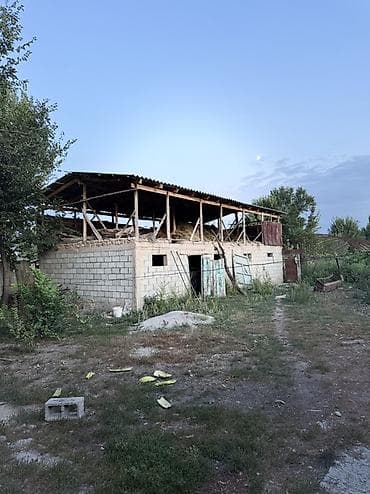 модыльный дом: Продаётся дом с большим приусадебным участком и хозяйственными — 3