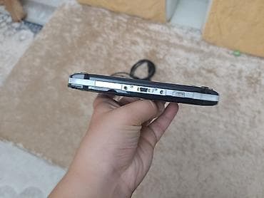 Sony PSP (PlayStation Portable) черного цвета нет крышки задней — 3