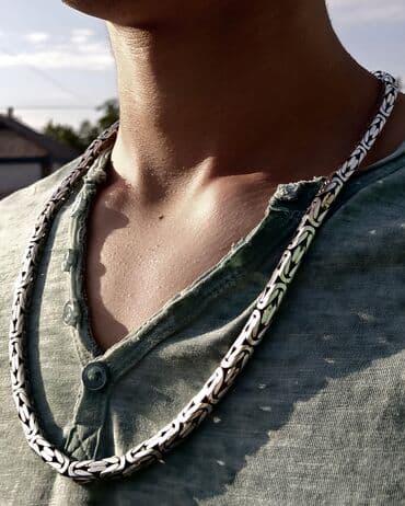 продаю золотую цепочку: Массивная цепь в стиле «Византия», сплетенная из множества звеньев — 1