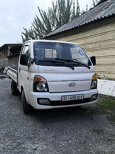 хундай старекс 1: Жеңил жүк ташуучу унаа, Hyundai, Стандарт, Колдонулган — 2