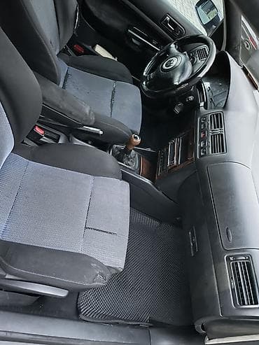 макс: Volkswagen Bora: 1999 г., 2 л, Бензин, Седан — 6