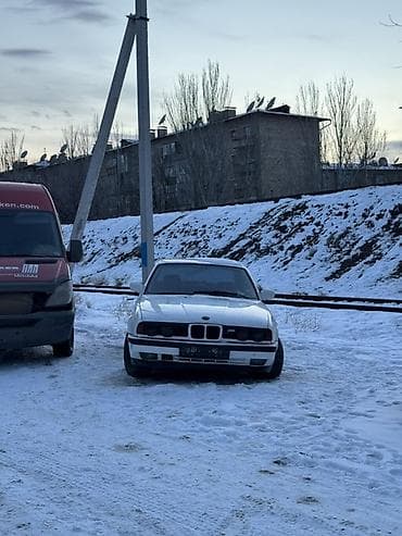 обшивки бмв: BMW 5 series: 1988 г., 2.5 л, Механика, Бензин, Седан — 1