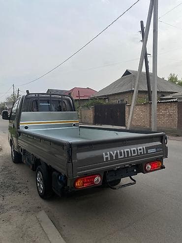 1 тонник: Легкий грузовик, Hyundai, Стандарт, До 1 т, Б/у — 9