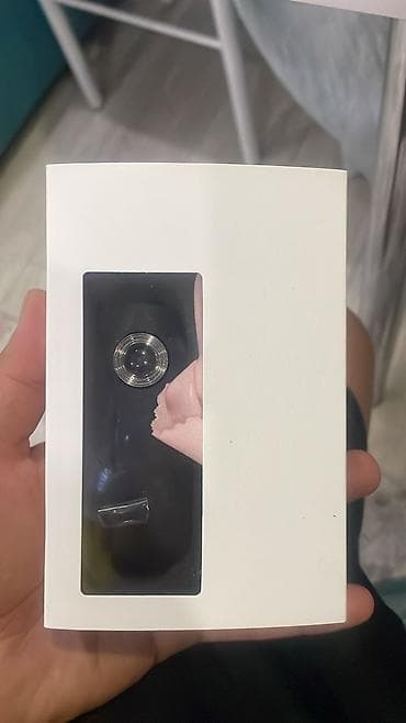 Миниатюрная видеокамера с записью на карту памяти Комплект: -