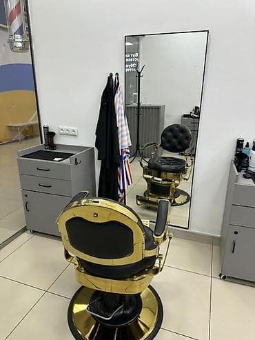 стулья для швейных машин: Требуется мастер мужской или универсал Салон находиться в Азия меле — 1