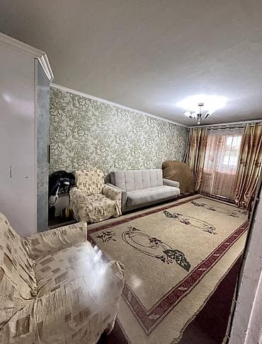 flat osh: 1 комната, 33 м², 6 мкр 104 серия, 4 этаж — 3