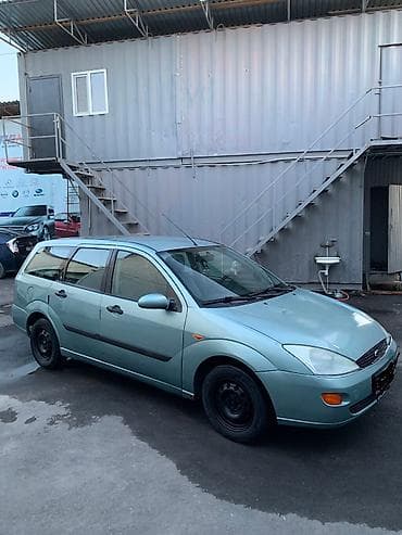 mini cuper: Ford Focus: 2000 г., 1.8 л, Ручные, Бензин, Универсал — 2