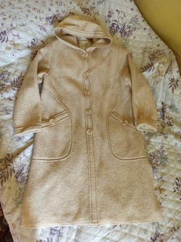 брендовые кардиганы: 1) Продаю трикотажное пальто.Размер 50. Осенне-весенний вариант. В — 1