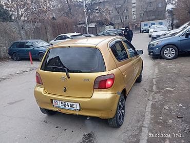 r 16: Toyota Yaris: 2001 г., 1.3 л, Механика, Бензин, Хэтчбэк — 5