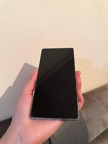 самсунг 23: Samsung Galaxy S25 Plus, Б/у, цвет - Белый, 1 SIM — 6