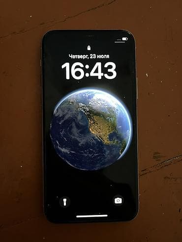 IPhone 11 Pro, Б/у, 256 ГБ, Серебристый, Зарядное устройство, Чехол, 68 %