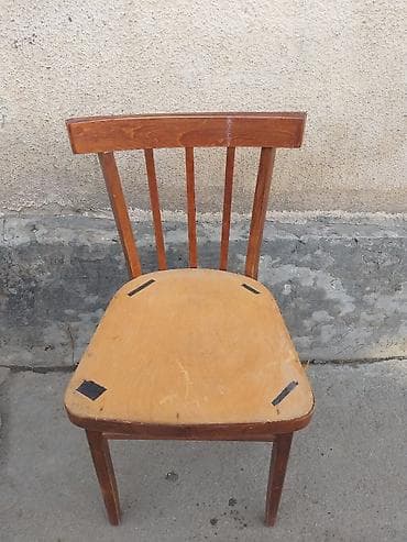 Стул. Если что нибудь купите подарю. МЕНЯЮ НА ЯБЛОКИ, И Т.Д