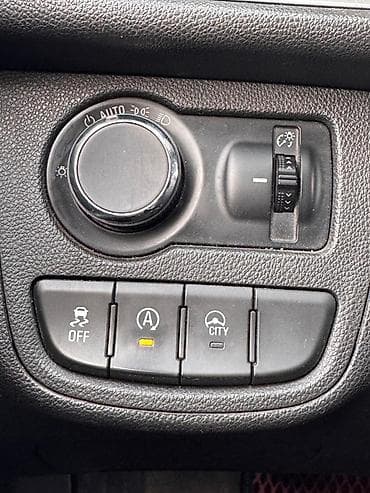 Продажа авто: Chevrolet Spark: 2019 г., 1 л, Автомат, Бензин, Хэтчбэк — 9