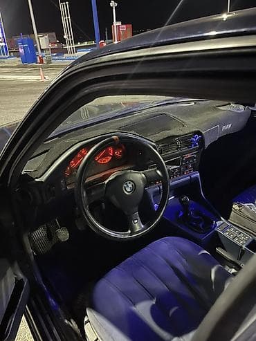 задний бампер е34 купить: BMW 5 series: 1992 г., Седан — 10