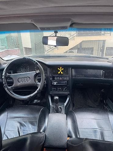 мухабойка на венто: Volkswagen Vento: 1991 г., 2 л, Механика, Бензин — 3