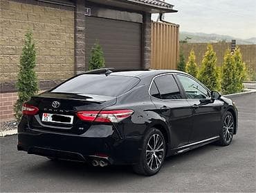 стёк: Toyota Camry: 2019 г., 2.5 л, Бензин, Седан — 6