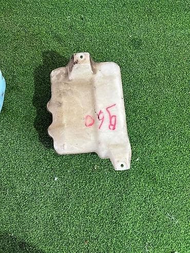 старый казан: Бачок Honda — 1