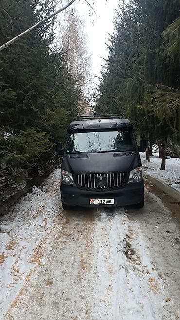 Транспорт: Жеңил жүк ташуучу унаа, Mercedes-Benz, Стандарт, 2 т, Колдонулган — 8