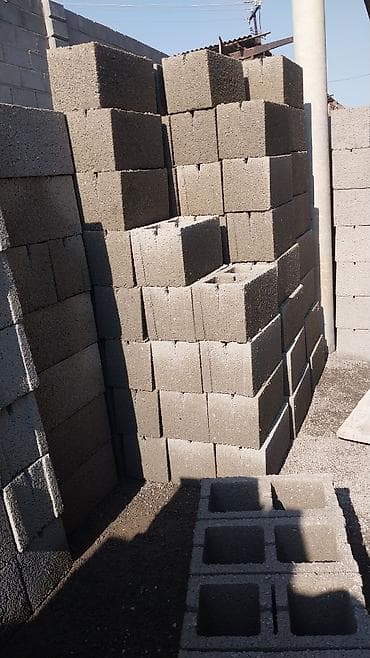 Пескаблок широкий 50 сом уский 45 сом Тумба 90 сом кочество качество