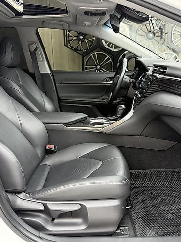 карасаев: Toyota Camry: 2019 г., 2.5 л, Автомат, Гибрид, Седан — 9