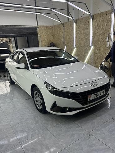 haval h3: Hyundai Elantra: 2021 г., 1.6 л, Автомат, Бензин, Седан — 2