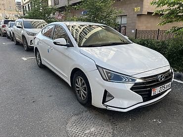 Продажа авто: Hyundai Avante: 2019 г., 1.6 л, Автомат, Газ, Седан — 3