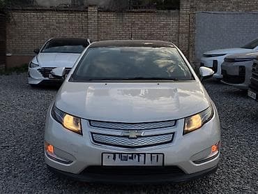 Продажа авто: Chevrolet Volt: 2012 г., 1.4 л, Автомат, Гибрид, Хэтчбэк — 3