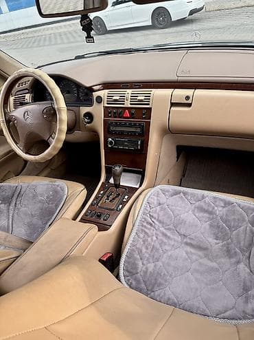 mers 211: Mercedes-Benz E-Class: 2000 г., 3.2 л, Автомат, Бензин, Седан — 4