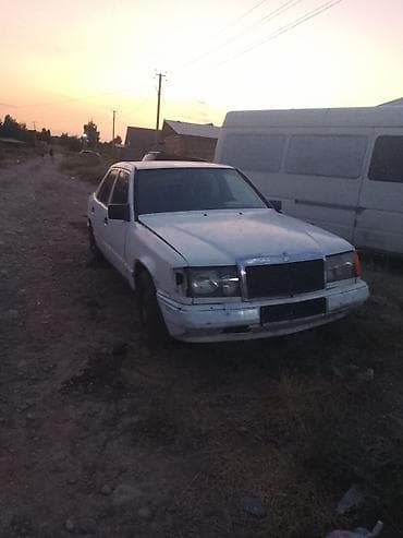 фара мерседес 124: Mercedes-Benz W124: 1986 г., Седан — 3