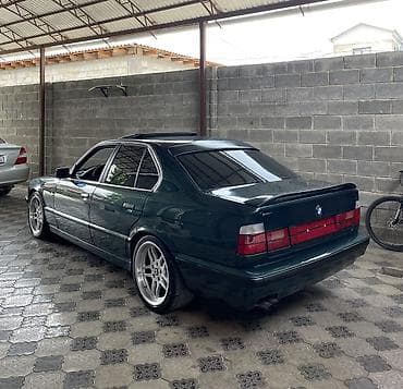 step 2: BMW 5 series: 1993 г., 2 л, Механика, Бензин, Седан — 6