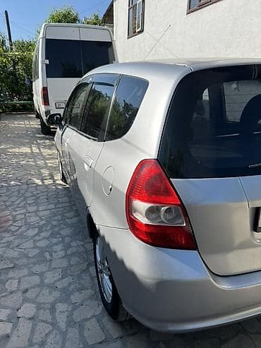 volvo xc60: Honda Jazz: 2002 г., 1.4 л, Хэтчбэк — 4