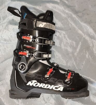 Продаю бу горнолыжные ботинки размеры от 36 до 47 ( от 23 см до