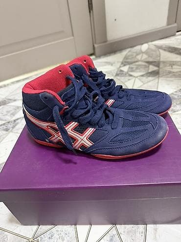 ASICS Matflex — детские борцовки. - Модель: Matflex (надпись на at lalafo.kg ASICS Matflex — детские борцовки. - Модель: Matflex (надпись на