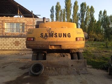 женил жук ташуучу машина: Экскаватор, Samsung, 1997 г., Дөңгөлөктүү — 5