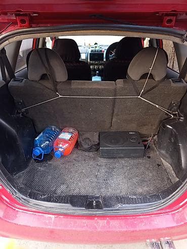 volvo s: Honda Fit: 2002 г., 1.3 л, Вариатор, Бензин, Хэтчбэк — 5